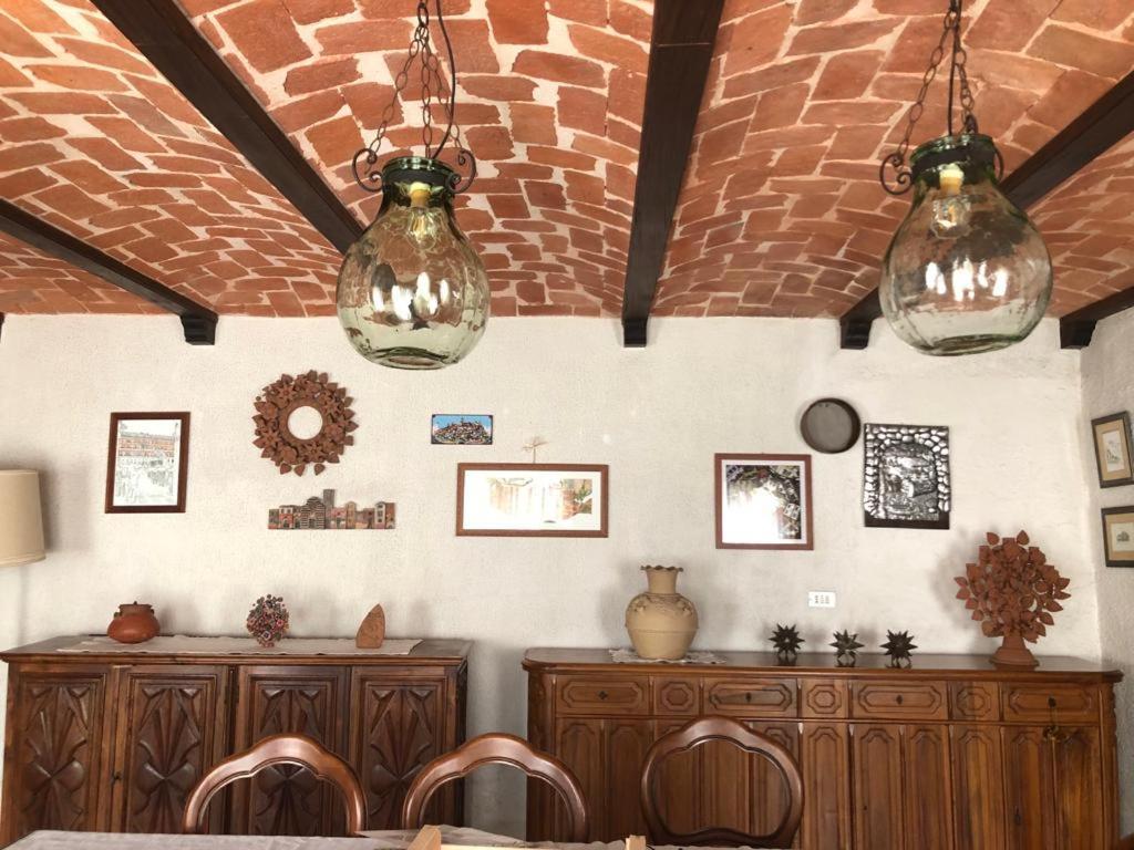 Tenuta Nissole Rocchetta Tanaro Ngoại thất bức ảnh